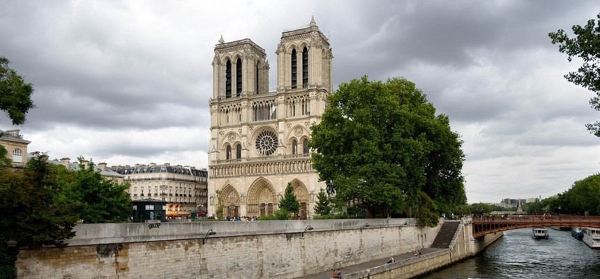 What the Lord teaches us through the Notre Dame Cathedral fire