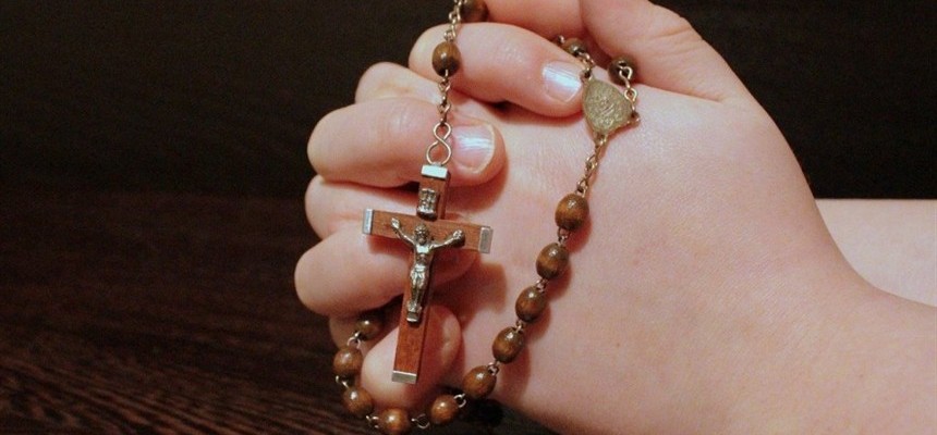 The Power of Praying the Rosary!
