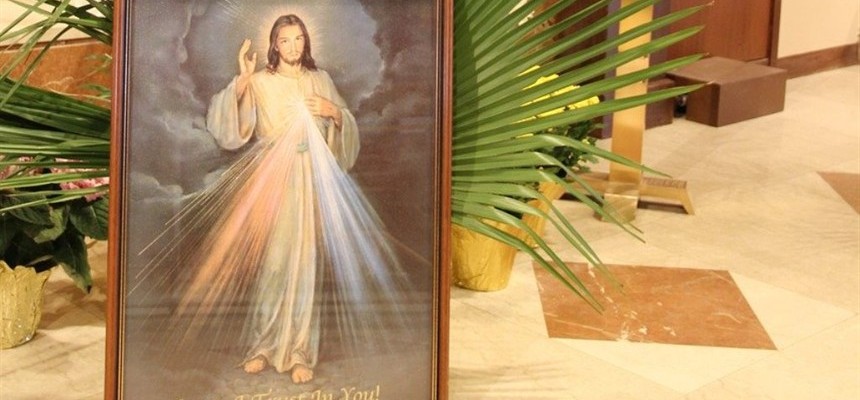 Divine Mercy: What is it? How to pray it? (plus a FREE ebook)