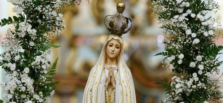 Following Mary's Path to Holiness