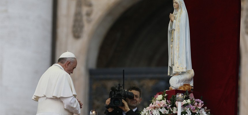 Pope will consecrate humanity, 'especially Russia and Ukraine,' to Mary, text says
