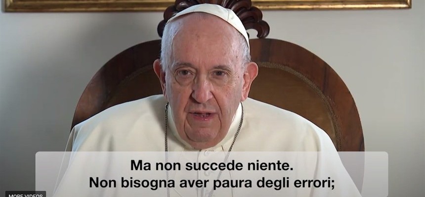 Families are path to holiness, pope says