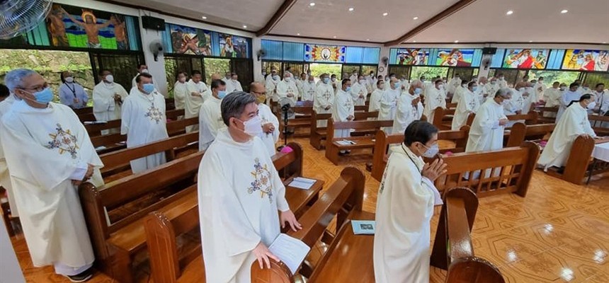Philippine bishops pledge to prioritize poor following synodal consultation