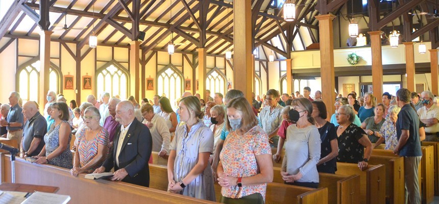 Maine bishop is 'supply priest' at summer chapel serving locals, tourists