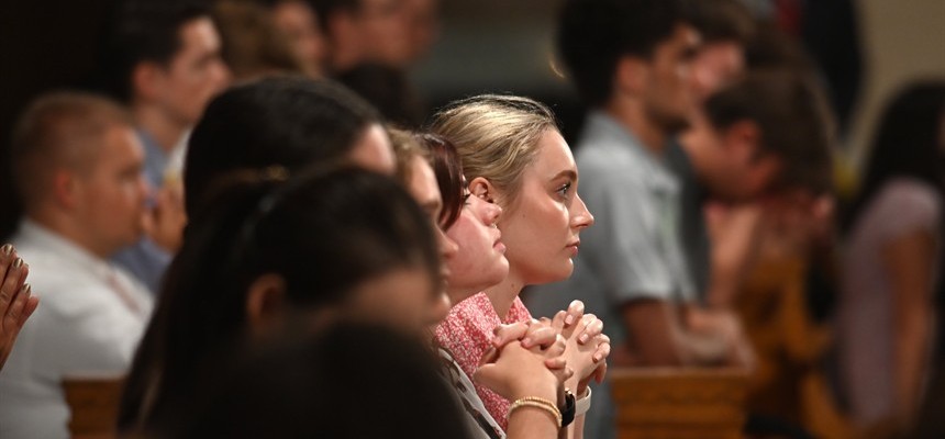 Catholic University students encouraged to rely on the Holy Spirit