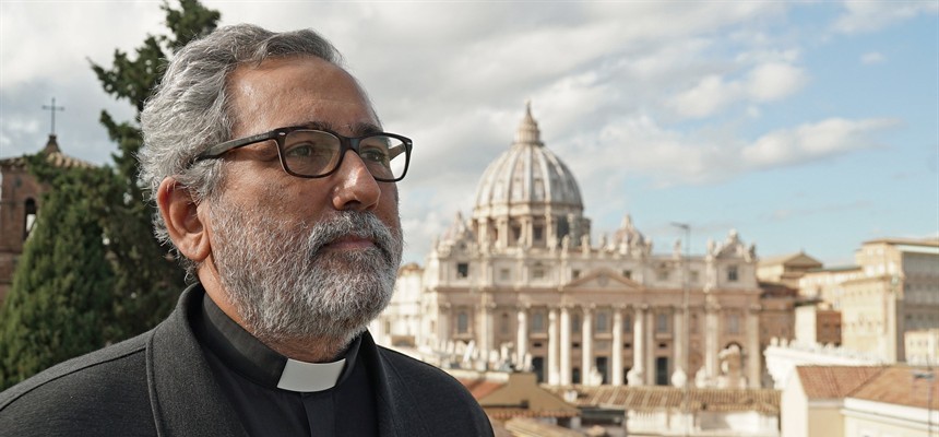 Prefect of Vatican economy office steps down, citing illness