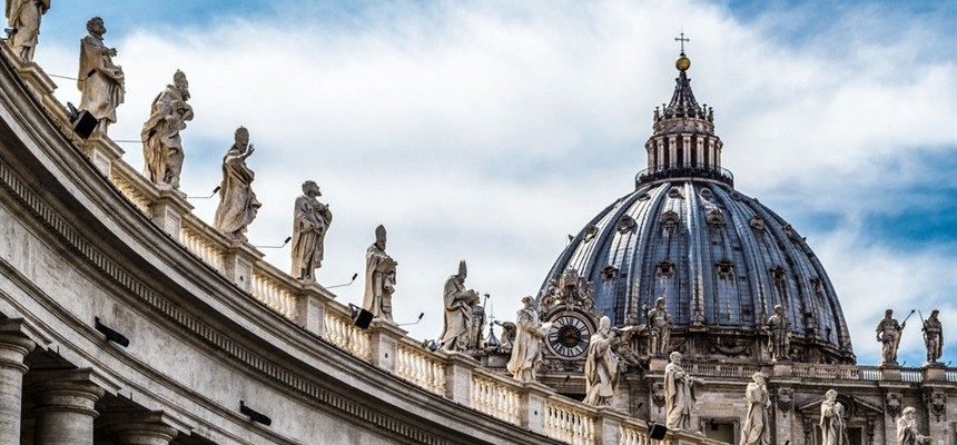 Catholic365 LIVE Q&A with Journalist Elise Ann Allen Today: Getting to Know Pope Leo XIV