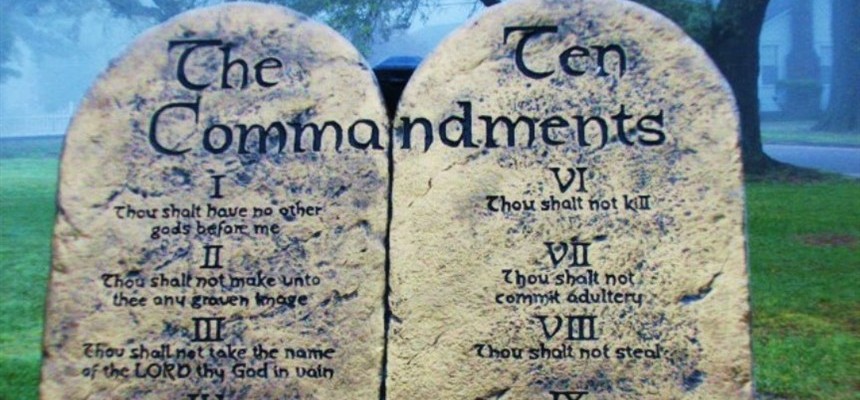 The Ten Commandments Partitioned: Protestant or  Catholic Way?  Daniel 7 will Help