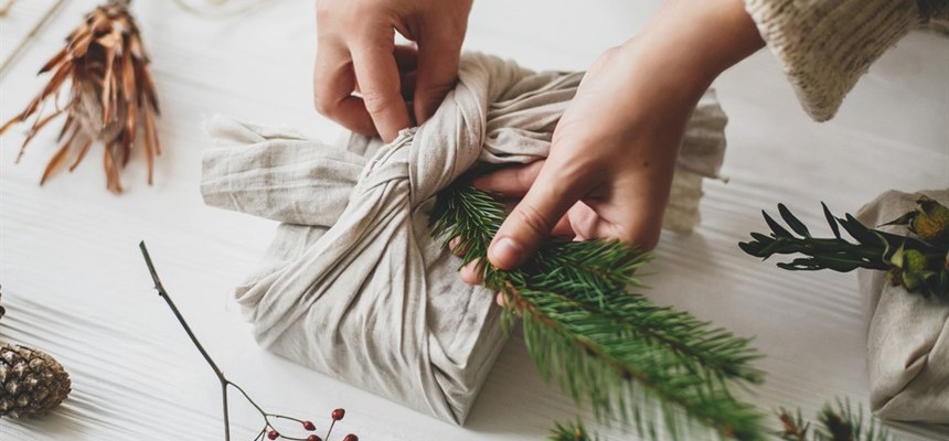 8 Ways to Make Your Way From Advent to Christmas