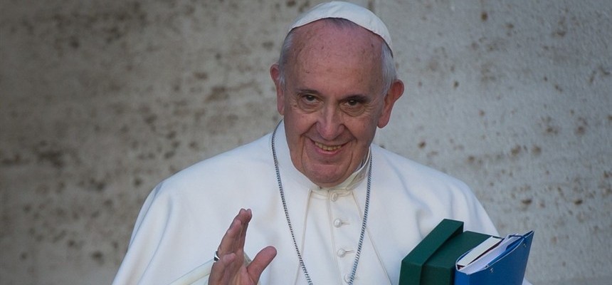 Pope Denounces ‘Fake News'