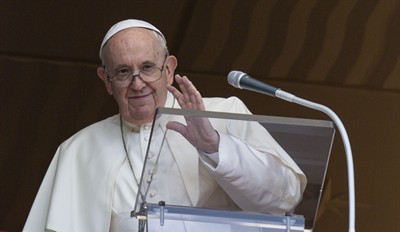 Pope thanks those dedicated to promoting life