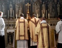 On Praying ad Orientem: Are the Reasons For Facing the East During the Mass "Rubbish"?